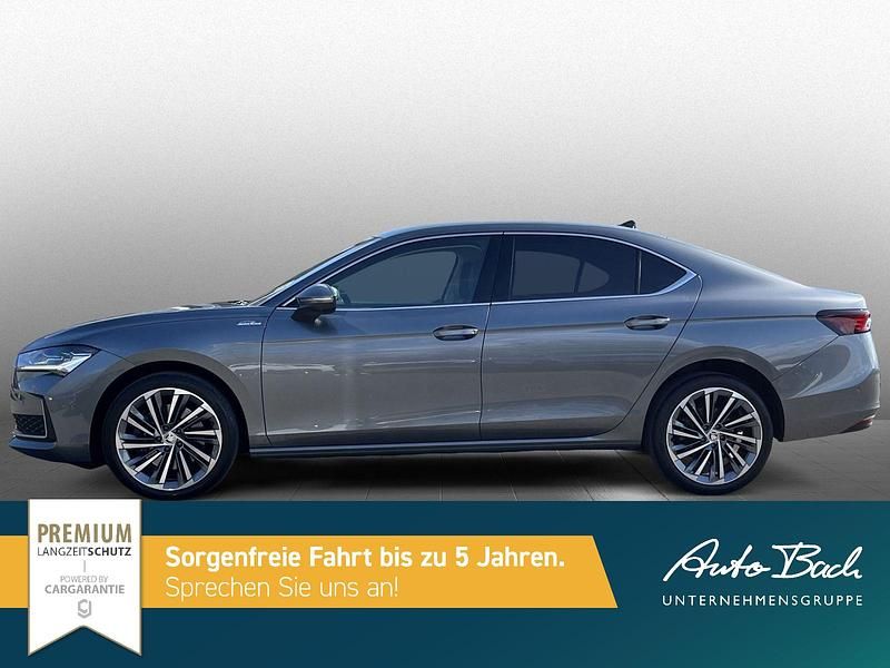 Gebraucht Skoda Superb LAURIN & KLEMENT 193 PS (141 kW) 2024 Graphitegrau metallic Limousine
