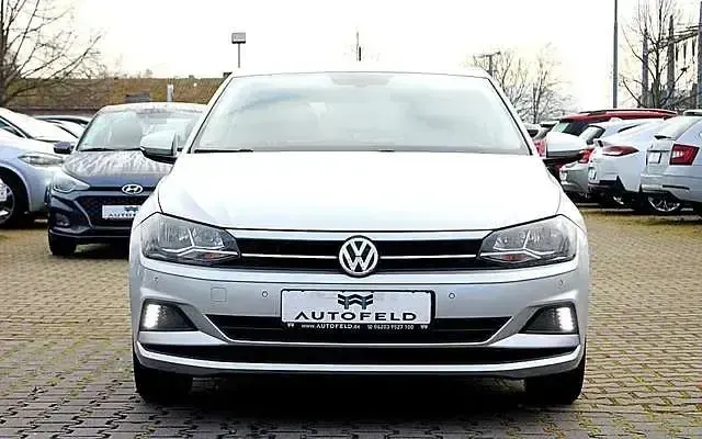 Gebraucht VW Polo 95 PS (69 kW) 2020 Silber Kleinwagen