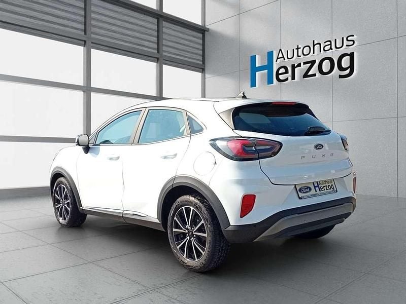 Gebraucht Ford Puma Titanium 125 PS (91 kW) 2024 Weiß SUV