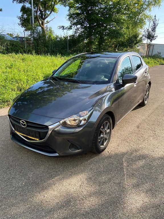Gebraucht Mazda 2 Center-Line 75 PS (55 kW) 2018 Grau Limousine