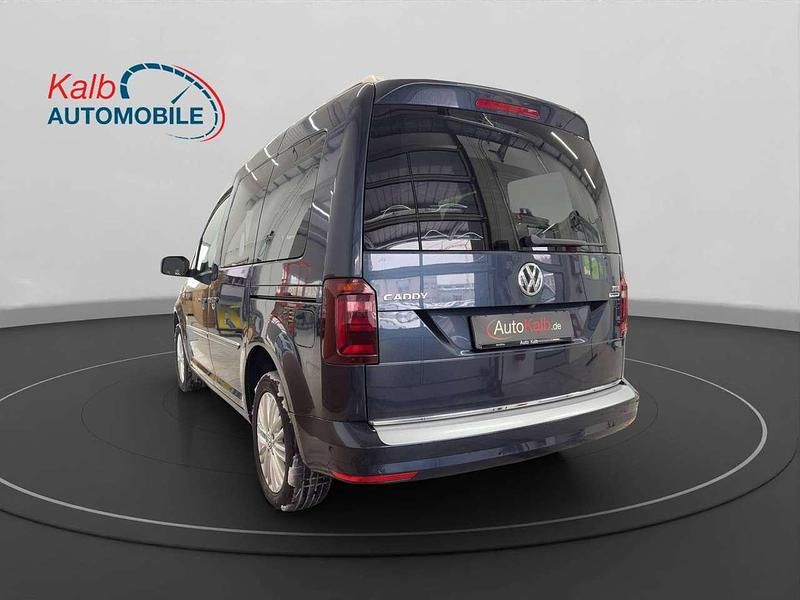 Gebraucht VW Caddy Highline 150 PS (110 kW) 2016 Starlight blue metallic Van / Kleinbus