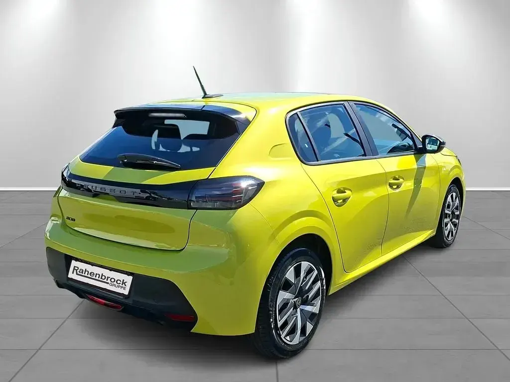 Gebraucht Peugeot 208 Active 75 PS (55 kW) 2024 Gelb Kleinwagen