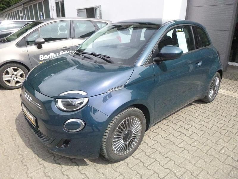 Grün Gebraucht 2022 Fiat 500e Icon Kleinwagen | 17.500 € (Superpreis) - Bild 1/4