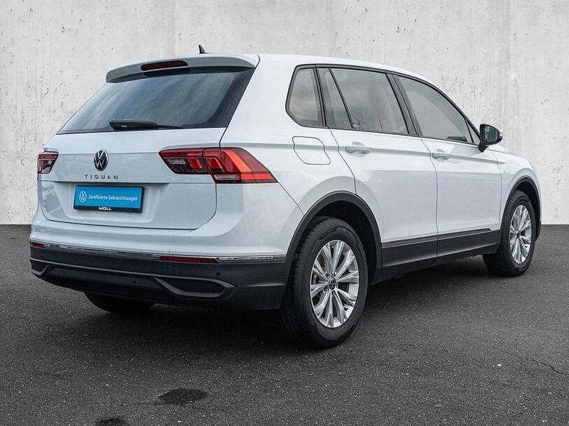 Gebraucht VW Tiguan 150 PS (110 kW) 2022 Weiss SUV