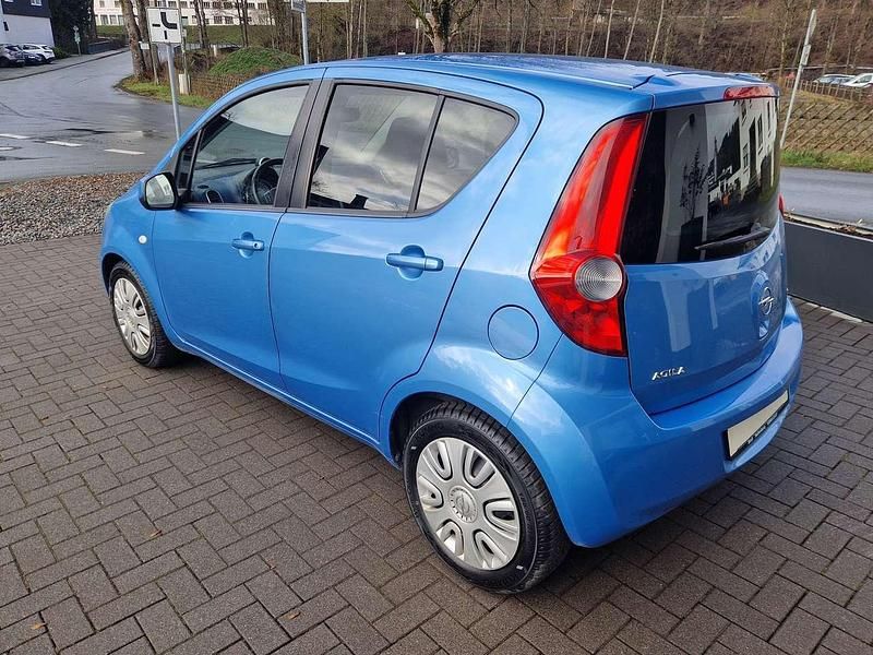 Gebraucht Opel Agila Edition 86 PS (63 kW) 2008 Marokko blau Kleinwagen