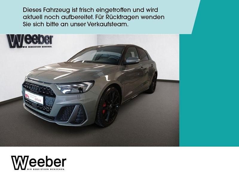 Gebraucht Audi A1 207 PS (152 kW) 2022 Chronosgrau (metallic) SUV