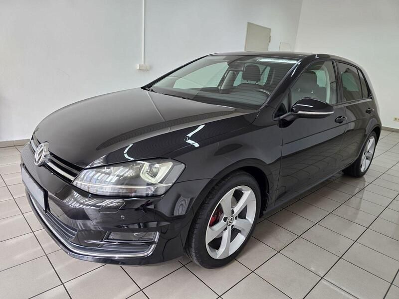 Schwarz Gebraucht 2014 VW Golf VII Highline Limousine | 14.990 € (Etwas zu teuer) - Bild 1/4