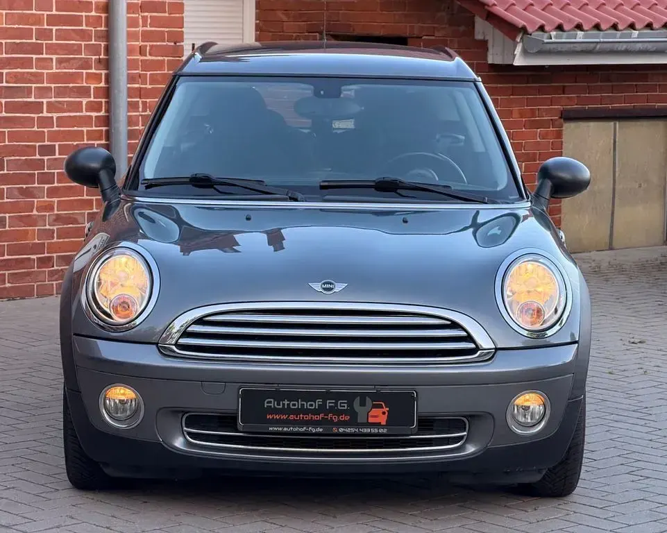 Gebraucht Mini One Clubman Pepper 98 PS (72 kW) 2010 Grau Kombi