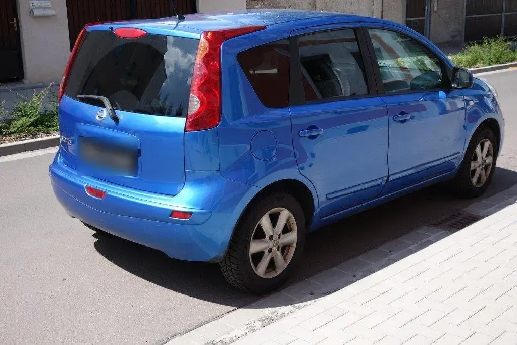 Gebraucht Nissan Note 88 PS (64 kW) 2008 Blau Kleinwagen