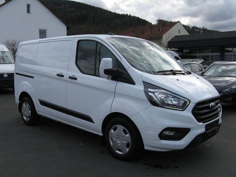 Second-hand Ford Transit Custom 131 CP (96 kW) 2020 Alb Monovolum
