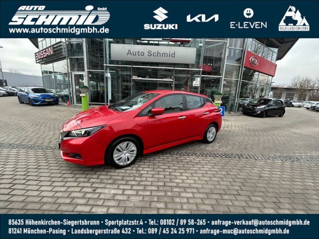 Red (s) Gebraucht 2021 Nissan Leaf Basis Kleinwagen | 10.990 € (Superpreis) - Bild 1/3