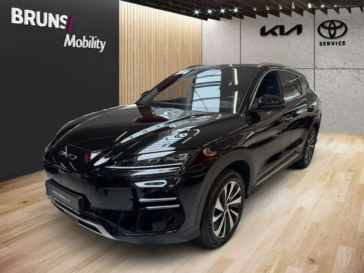 Gebraucht BYD Seal U Design 160 kW (218 PS) 2026 Schwarz SUV