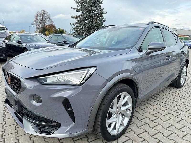 Grau Gebraucht 2022 Cupra Formentor Basis SUV | 23.890 € (Guter Preis) - Bild 1/4