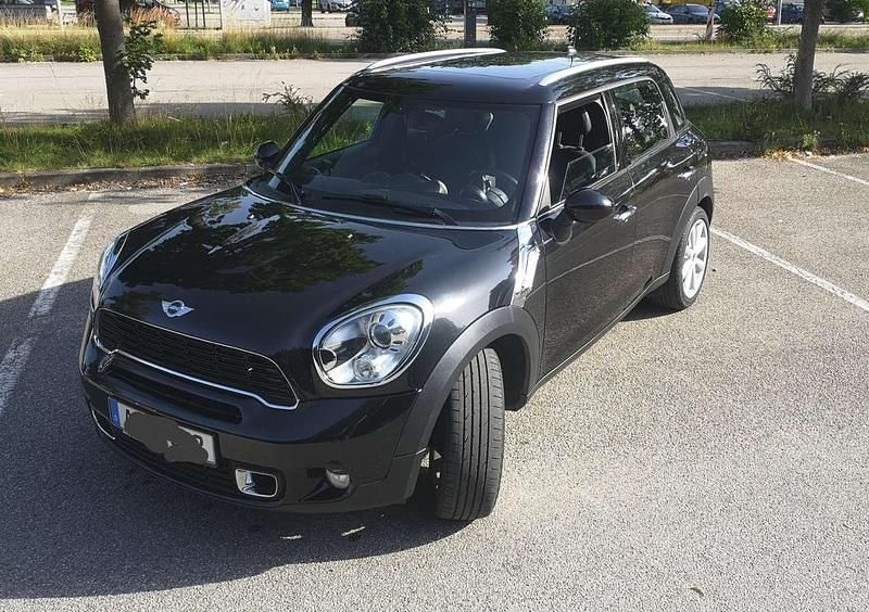 Schwarz Gebraucht 2011 Mini Cooper SD Countryman SUV | 8.900 € (Guter Preis) - Bild 1/4