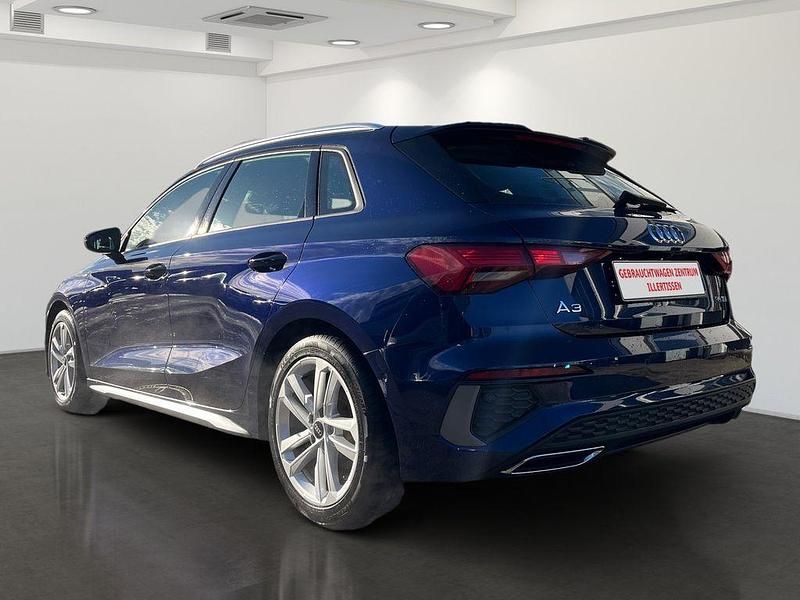 Gebraucht Audi A3 S-Line 150 PS (110 kW) 2022 Blau Limousine