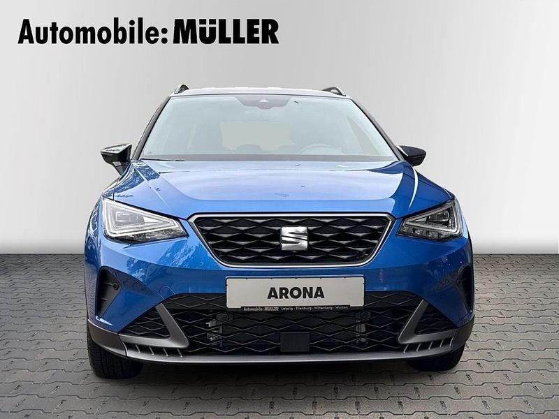 Neu Seat Arona FR 116 PS (85 kW) 2025 Blau SUV
