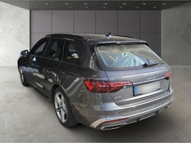 Gebraucht Audi A4 S-Line 204 PS (150 kW) 2024 Daytonagrau perleffekt Kombi
