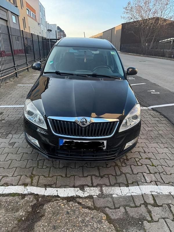 Schwarz Gebraucht 2013 Skoda Roomster Van / Kleinbus | 4.800 € (Guter Preis) - Bild 1/4