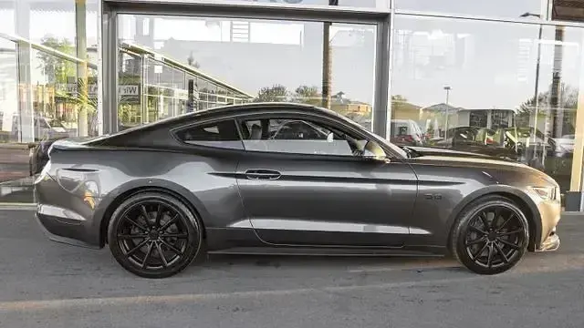Gebraucht Ford Mustang GT Fastback 422 PS (310 kW) 2017 Magneticgrau