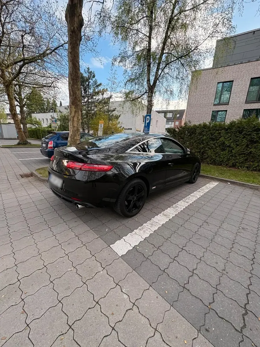 Brugt Renault Laguna Coupé 150 HK (110 kW) 2012 Sort Coupe