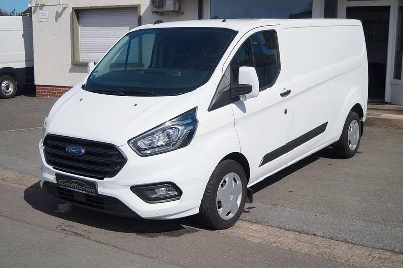 Gebraucht Ford Transit Custom 131 PS (96 kW) 2022 Weiß Van / Kleinbus