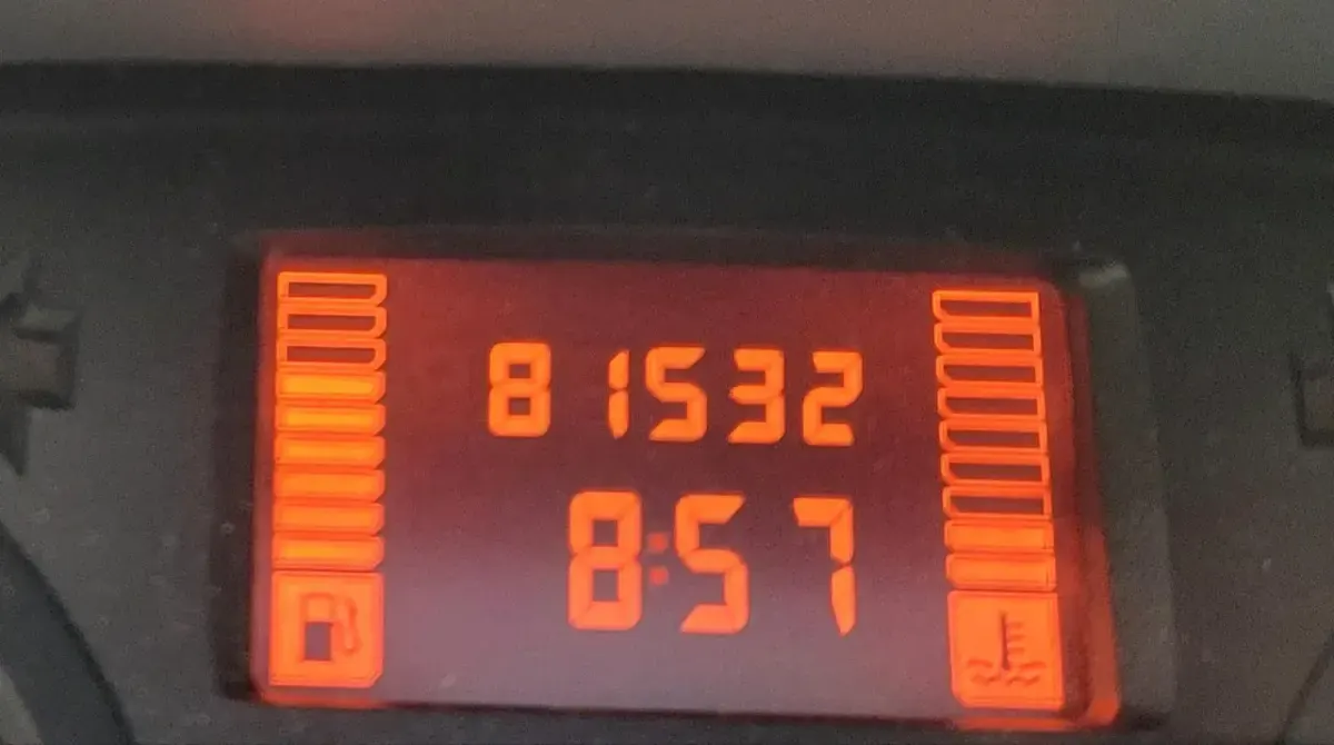 Brugt Renault Clio II 59 HK (43 kW) 2011 Rød Hatchback
