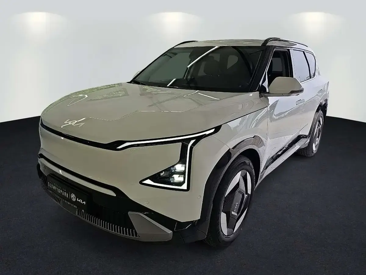 Neu Kia EV5 Earth 160 kW (218 PS) 2026 Weiß SUV