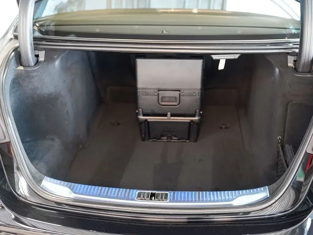 Gebraucht Mercedes S450 AMG line 367 PS (269 kW) 2025 Obsidianschwarz Limousine
