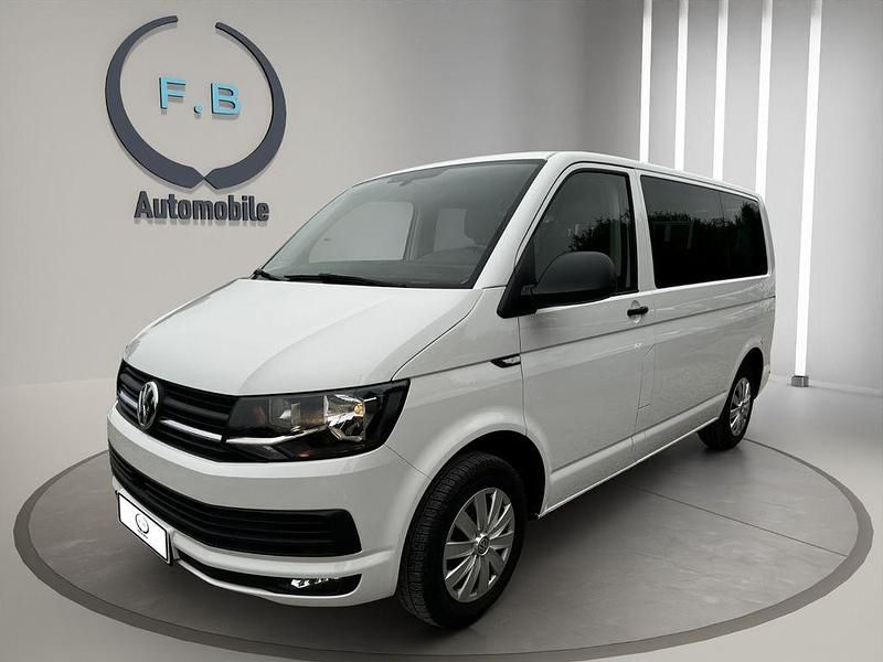 Second-hand VW Multivan 150 CP (110 kW) 2019 Alb Monovolum