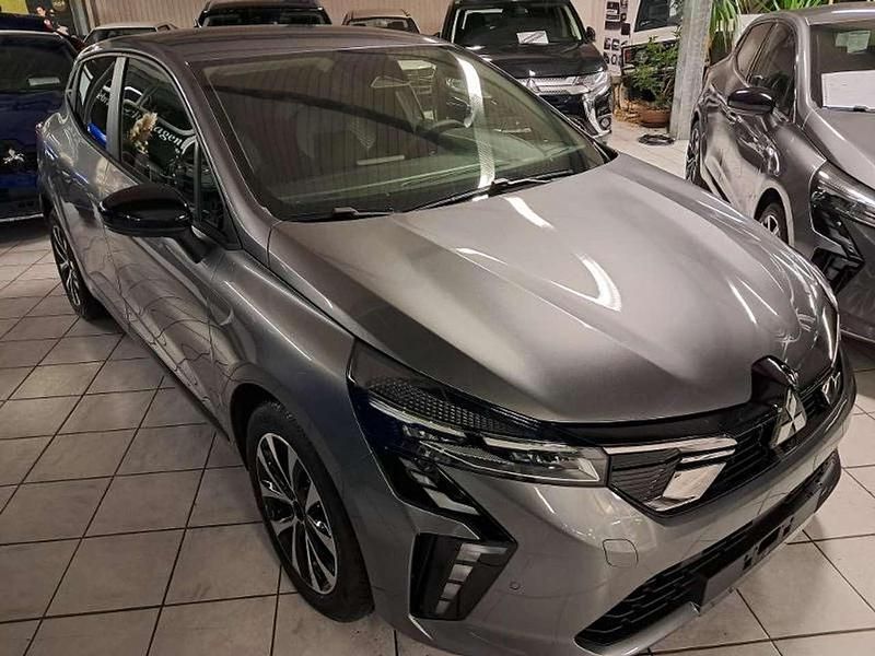 Neu Mitsubishi Colt Plus 91 PS (66 kW) 2025 Achatgrau Kleinwagen