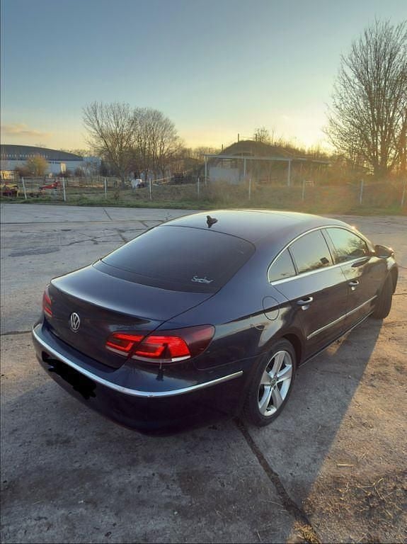 Second-hand VW CC 160 CP (117 kW) 2012 Albastru Berlinǎ