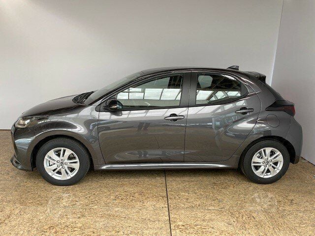 Gebraucht Mazda 2 92 PS (67 kW) 2024 Lead grey Kleinwagen