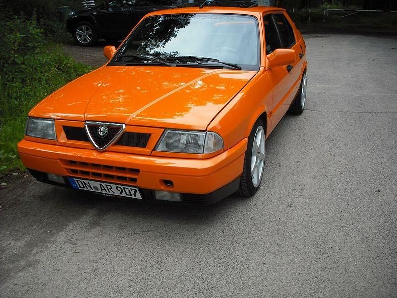 Gebraucht Alfa Romeo 33 129 PS (94 kW) 1993 Orange Limousine
