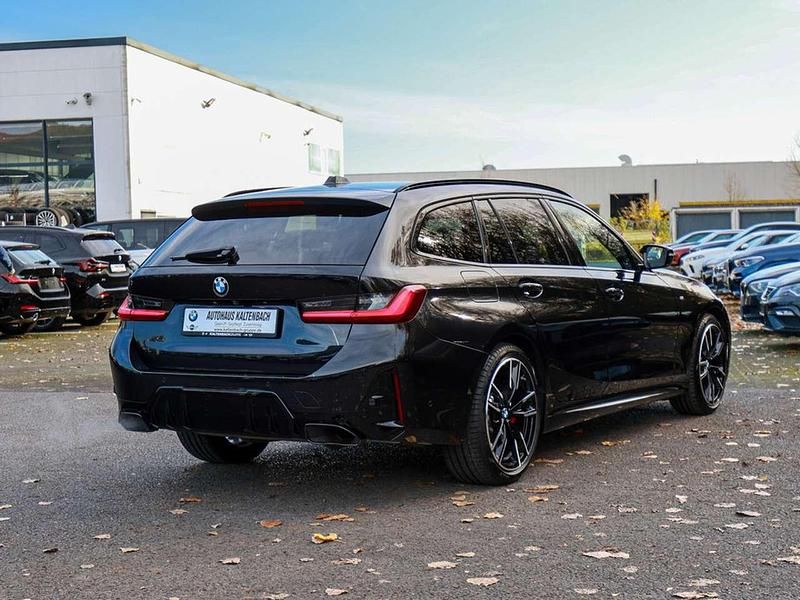 Gebraucht BMW 340 Performance 374 PS (275 kW) 2024 Schwarz Kombi
