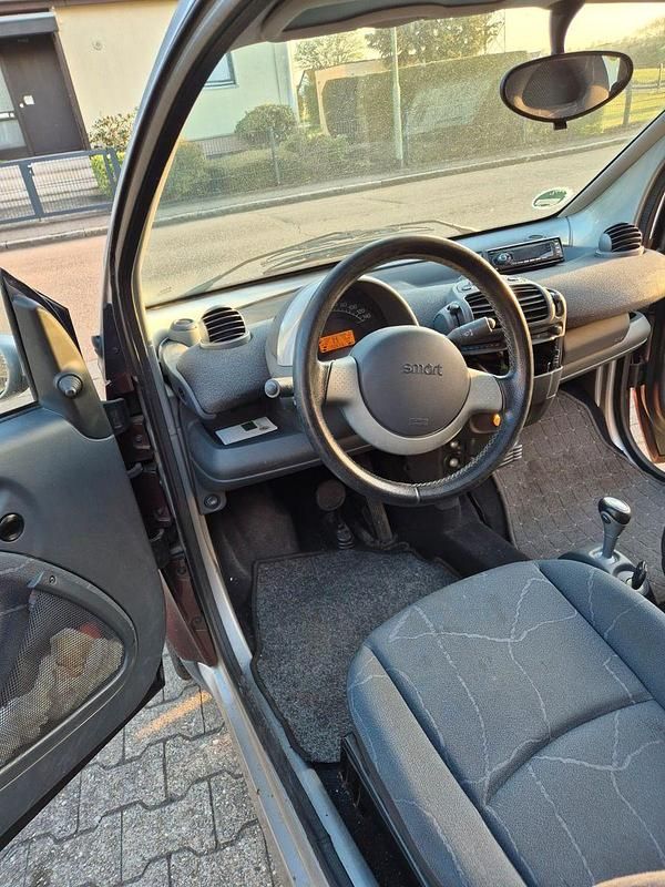 Gebraucht Smart ForTwo Coupé 61 PS (44 kW) 2006 Violet Coupé