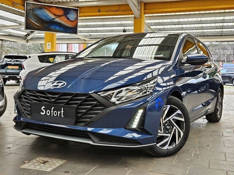 Grau Neu 2025 Hyundai i20 Select Kleinwagen | 20.049 € (Fairer Preis) - Bild 1/4