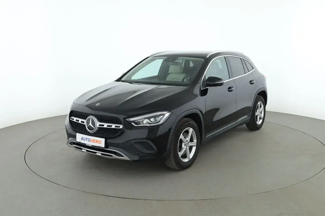 Gebraucht Mercedes GLA200 Progressive 163 PS (119 kW) 2020 SUV