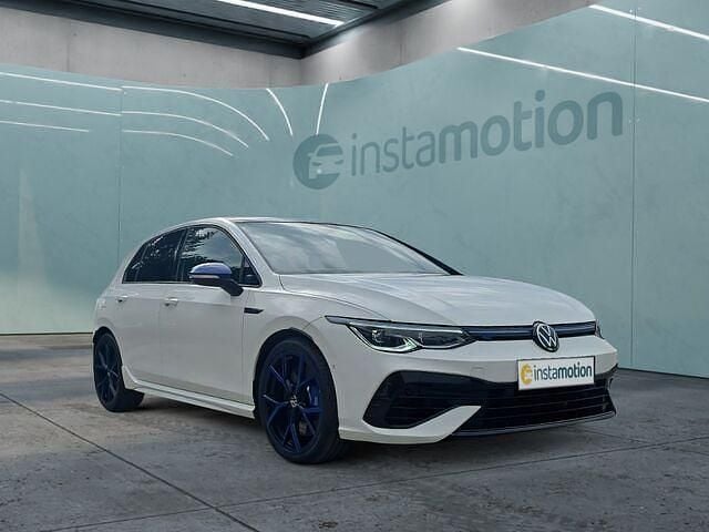 Gebraucht VW Golf VIII R 333 PS (244 kW) 2024 Weiß Limousine