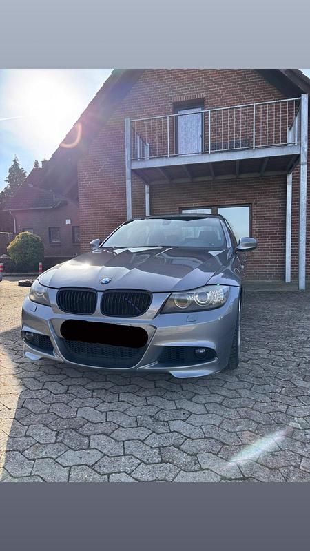 Gebraucht BMW 325 M Sport 218 PS (160 kW) 2009 Grau Limousine