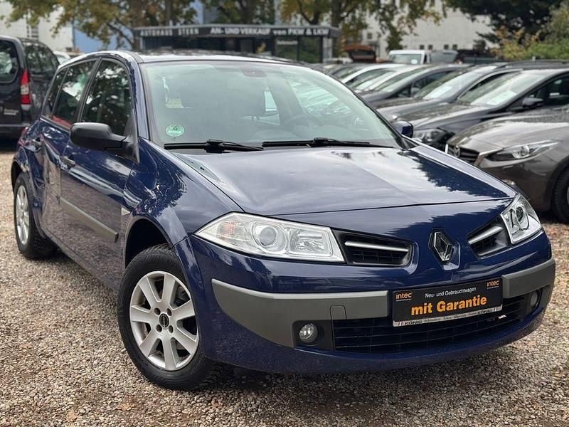 Blau Gebraucht 2008 Renault Mégane III Limousine | 990 € (Superpreis) - Bild 1/4