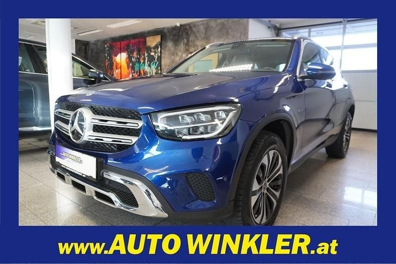Gebraucht Mercedes GLC300e 320 PS (235 kW) 2020 Blau SUV