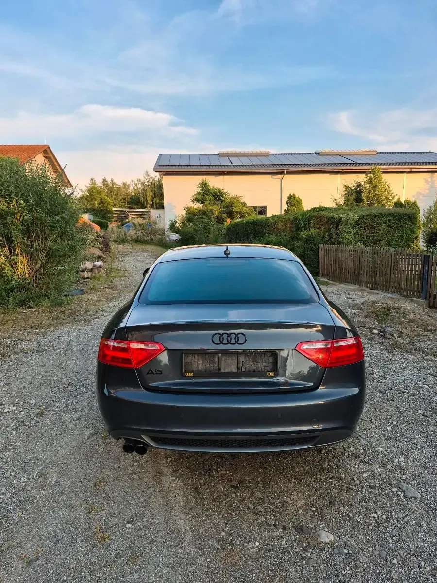 Gebraucht Audi A5 S-Line 210 PS (154 kW) 2009 Grau Coupé
