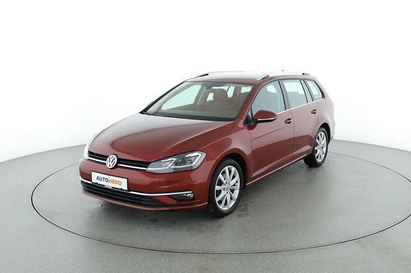 Rot Gebraucht 2019 VW Golf VII Highline Kombi | 16.960 € (Fairer Preis) - Bild 1/3