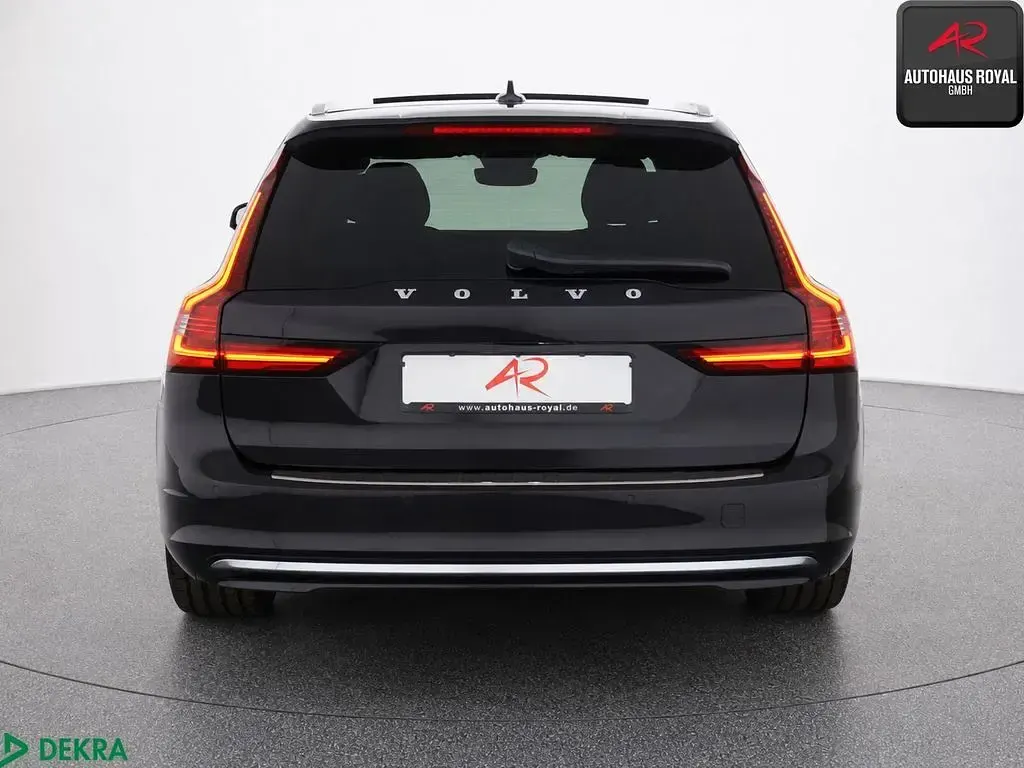 Gebraucht Volvo V90 Plus 197 PS (144 kW) 2022 Schwarz Kombi