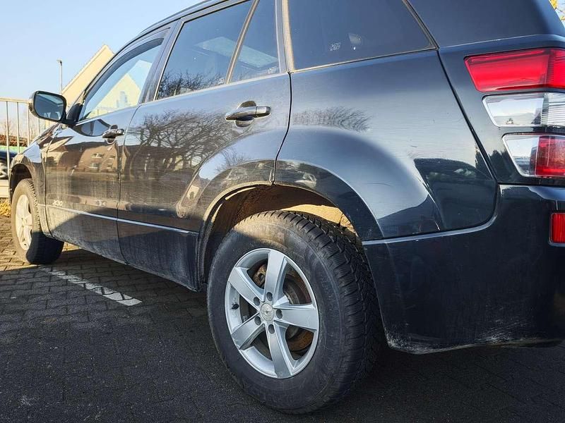 Gebraucht Suzuki Grand Vitara 129 PS (94 kW) 2010 Bluish black SUV