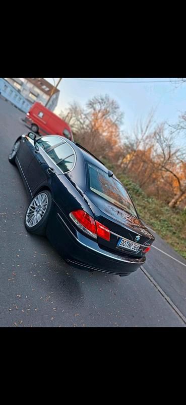 Gebraucht BMW 740 306 PS (225 kW) 2007 Braun Limousine