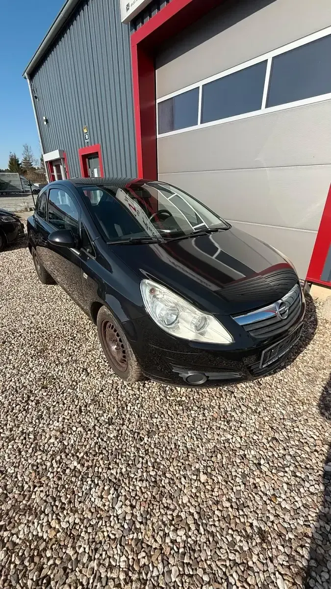 Gebraucht Opel Corsa 80 PS (58 kW) 2008 Schwarz Kleinwagen