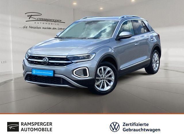 K2 pyrit silber metallic (metallic) Gebraucht 2023 VW T-Roc Style SUV | 30.390 € (Fairer Preis) - Bild 1/4