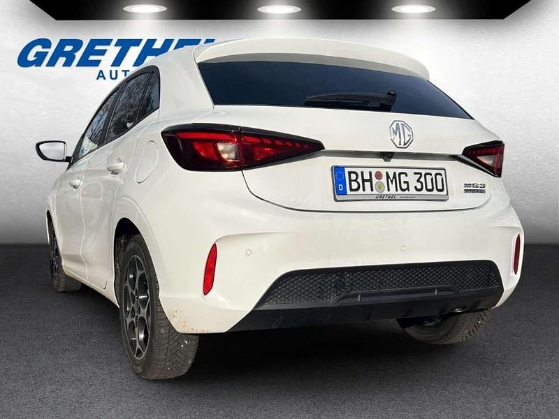 Gebraucht MG MG3 Luxury 102 PS (75 kW) 2025 Weiss Kleinwagen