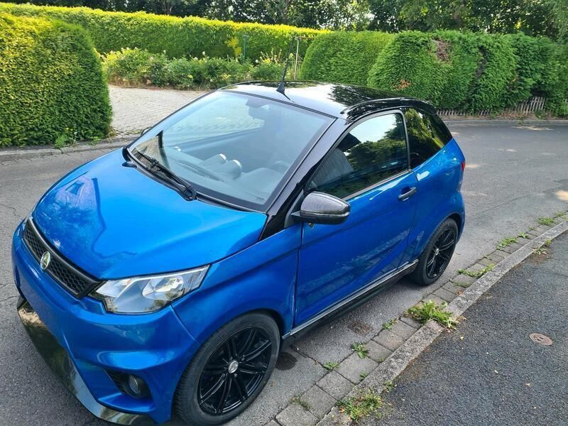 Blau Gebraucht 2019 Aixam Microcar Kleinwagen | 10.500 € (Fairer Preis) - Bild 1/4